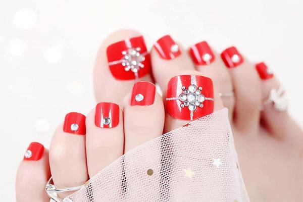 Mẫu nail chân đẹp đơn giản nhẹ nhàng được yêu thích nhất - 3