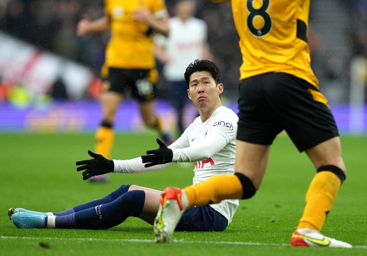 Tottenham thua trận thứ 3 liên tiếp