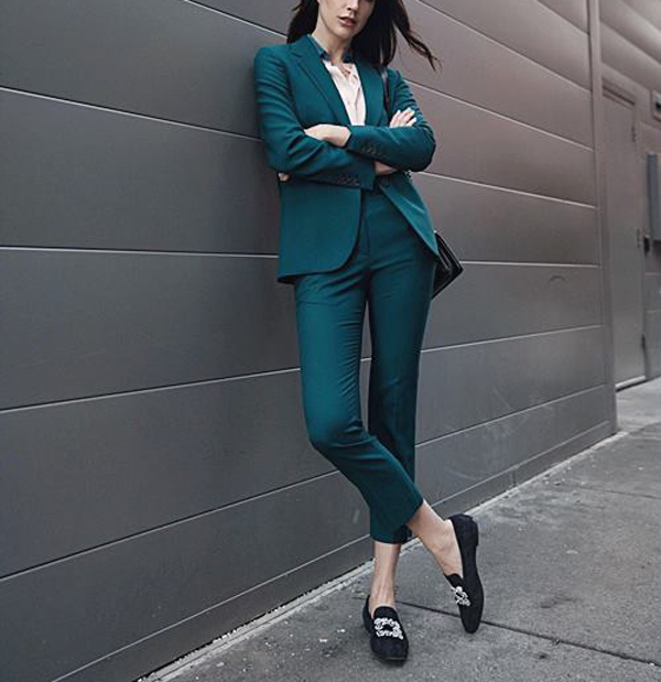 7 bộ suit màu sắc giúp các nàng tươi trẻ và quyền lực - 6