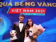 Bóng đá - Hoàng Đức giành &quot;Quả bóng vàng Việt Nam&quot;, rạng rỡ sánh đôi bạn gái xinh đẹp