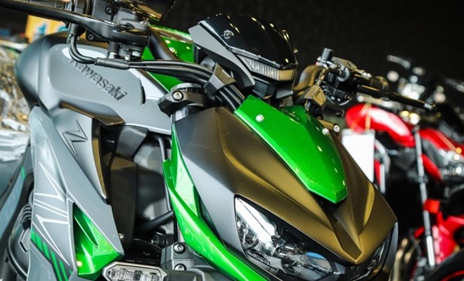 Giá xe Z1000 2022 mới nhất của Kawasaki - 8