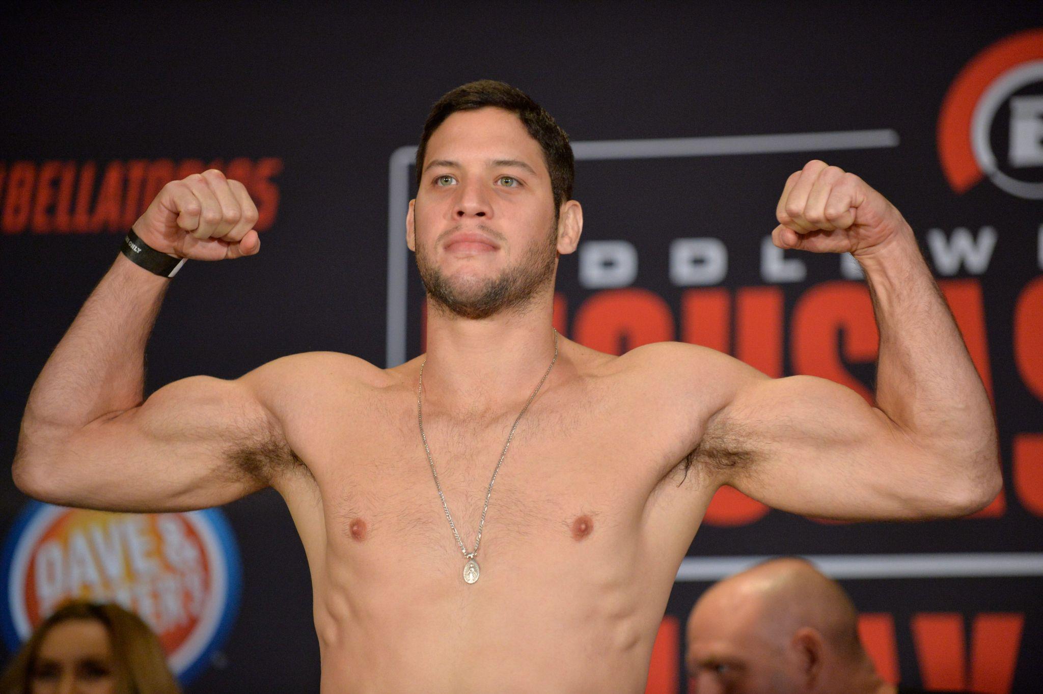 Neiman Gracie có lợi thế khi thành thục môn nhu đạo Brazil trong thực chiến hơn đối thủ (Nguồn ảnh: Bellator)