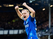 Bóng đá - Van De Beek thăng hoa sau khi rời MU: Lampard ca ngợi, bạn gái xinh đẹp báo tin vui