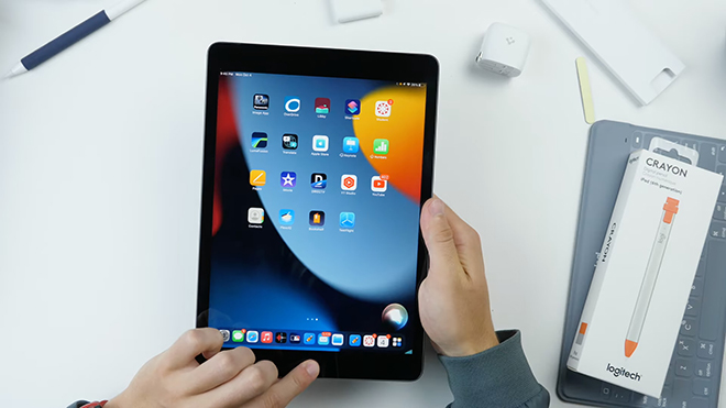 iPad 9.