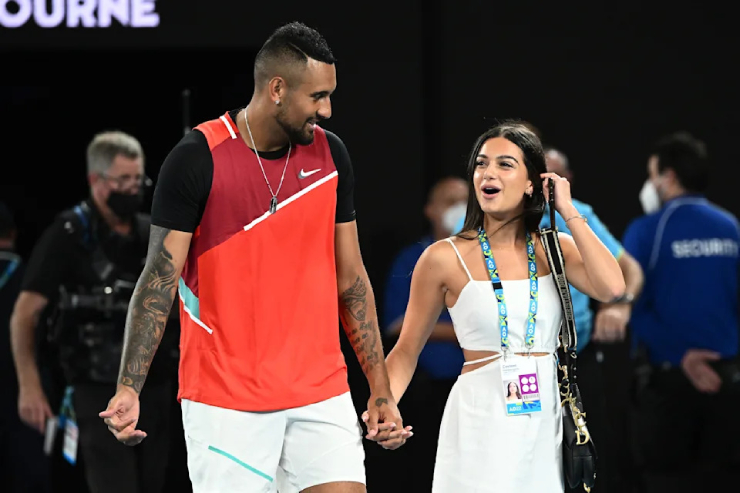 Kyrgios bất ngờ muốn thay đổi để chiều lòng bạn gái