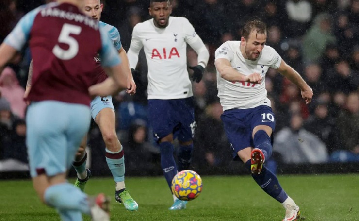 Kane bất lực trước hàng thủ của Burnley