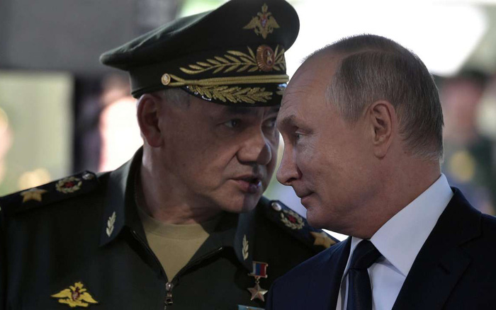 Bộ trưởng Quốc phòng Nga Sergei Shoigu là một trong những quan chức thân cận nhất của ông Putin.