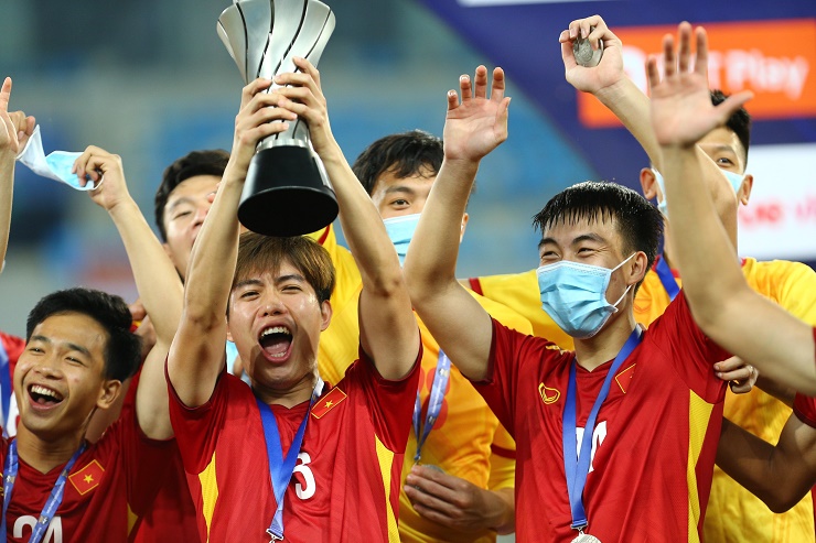 U23 Việt Nam nâng cao chức vô địch U23 Đông Nam Á