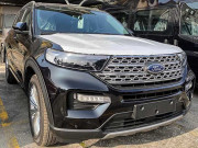 Ngắm xe - Cận cảnh Ford Explorer thế hệ mới tại đại lý, bị chênh giá vì lượng hàng về ít