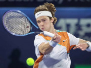 Thể thao - Rực lửa bán kết tennis giải Dubai, Mexican Open: Vesely lại gây “địa chấn”, Tsitsipas thua sốc