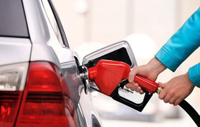 Giá&nbsp;xăng dầu&nbsp;đồng loạt tăng
