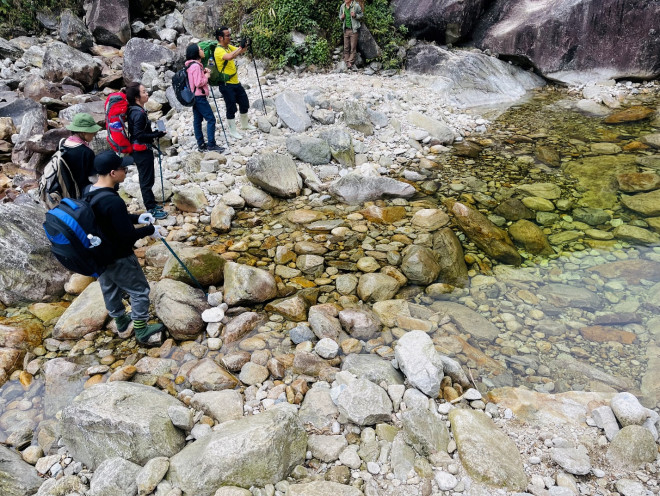 Chinh phục đỉnh Nam Kang Ho Tao, cung trekking hiểm trở nhất Tây Bắc - 23