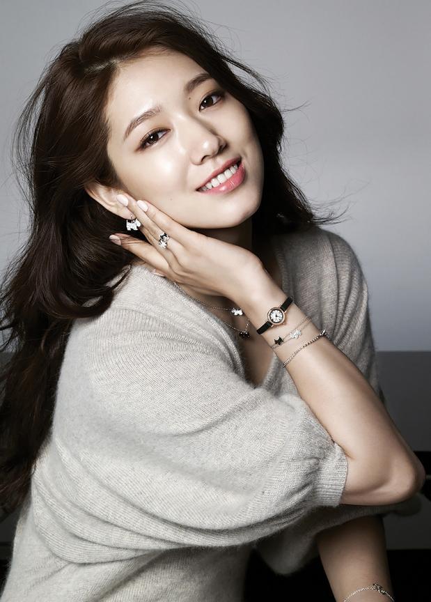 Ở độ tuổi 30, Park Shin Hye vẫn có thể đảm nhiệm vai diễn độ tuổi thiếu niên.