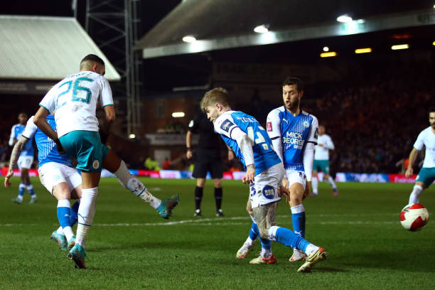 Mahrez khai thông bế tắc cho Man City