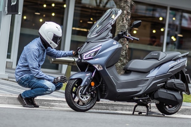 Top 10 xe ga Maxi Scooter cho 2022, nhiều người Việt cũng đang thèm khát - 9