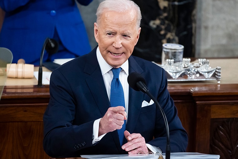 Tổng thống Mỹ Joe Biden tuyên bố người Mỹ sát cánh cùng Ukraine nhưng nói rõ rằng binh sĩ Mỹ sẽ không tham chiến tại Ukraine. Ảnh: AP