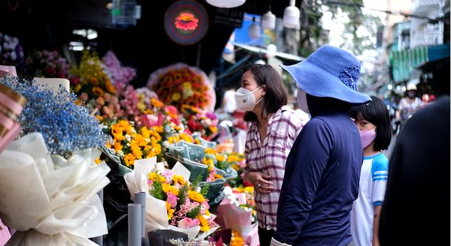 Càng sát ngày 8/3 giá hoa sẽ tăng mạnh theo nhu cầu của người tiêu dùng.