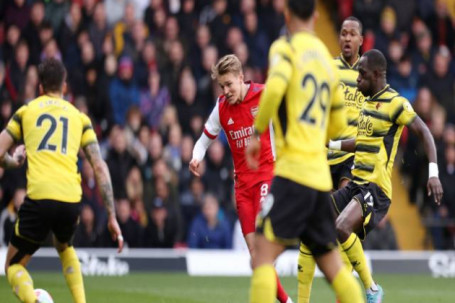 Trực tiếp bóng đá Watford - Arsenal: Chủ nhà dốc sức, căng thẳng cuối trận (Hết giờ)