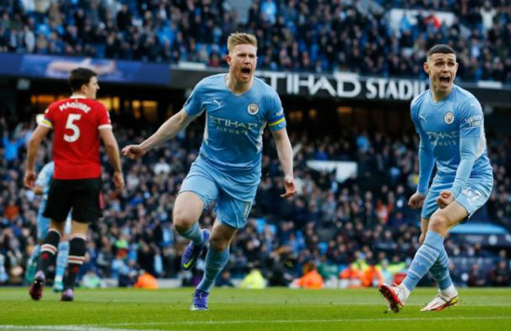 De Bruyne kết thúc gọn gàng pha phối hợp hoàn hảo thành bàn mở tỷ số của Man City