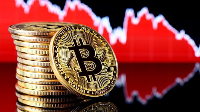 Bitcoin tiếp tục đỏ lửa