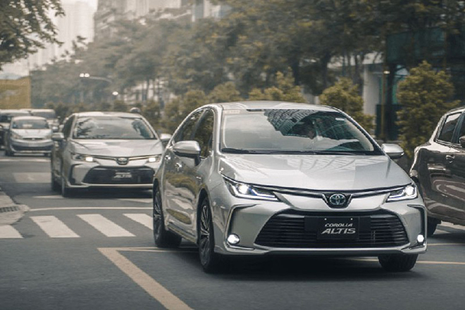 Toyota Corolla Altis 2022 lộ thêm ảnh thực tế trước giờ G - 4