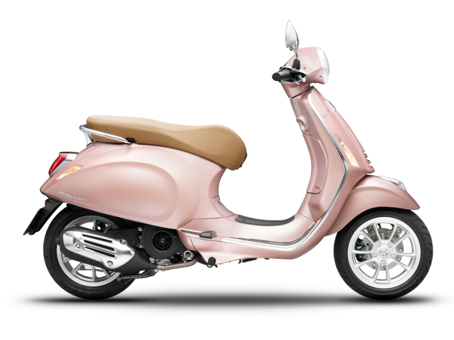 Vespa Primavera Pink Rosa màu hoa hồng trình diện, đốn tim phái đẹp Việt - 2