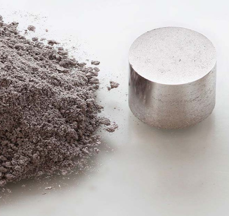 Rhodium (ký hiệu hóa học là Rh) được xem như là kim loại quý giá và đắt tiền nhất trên thế giới.