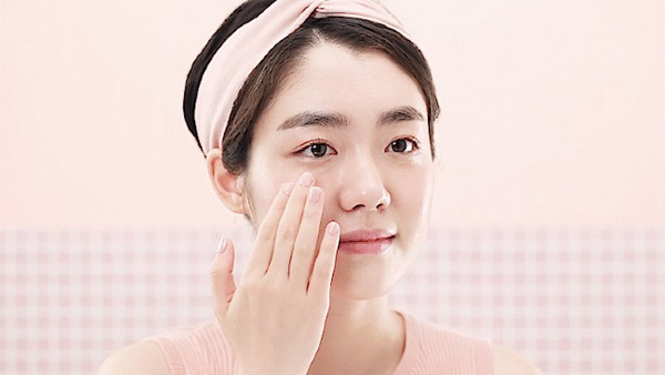 8 bước skincare giúp da mụn nhanh mịn màng, khỏe đẹp - 4