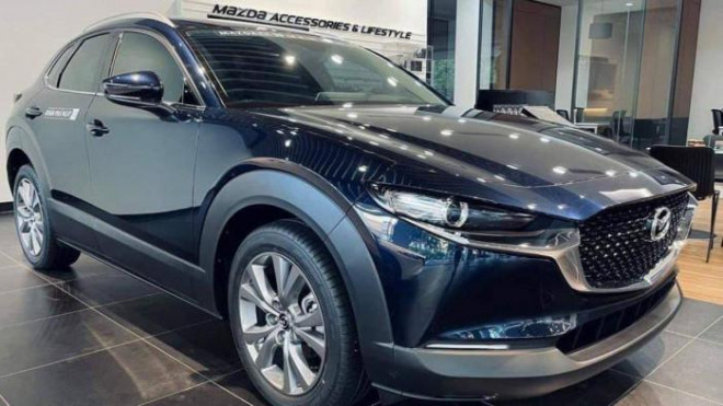 Khách hàng tại Hà Nội mua Mazda CX-30 tháng 3/2022 chỉ cần từ 918 triệu đồng để lăn bánh