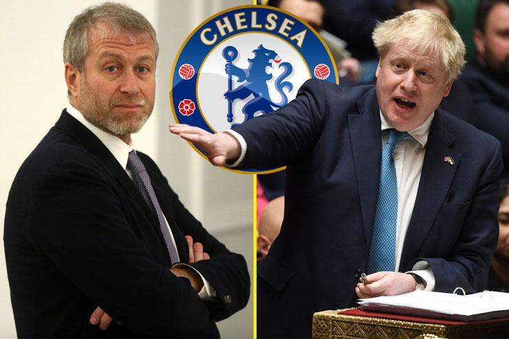 Tỷ phú Nga Roman Abramovich nhận "đòn đau" từ án phạt mà Thủ tướng Anh Boris Johnson ban bố