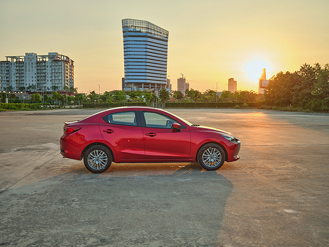 Giá xe Mazda2 lăn bánh tháng 3/2022, ưu đãi 50% phí trước bạ - 7