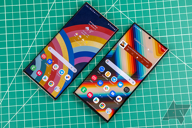 Galaxy Note 20 Ultra và Galaxy S22 Ultra có chung thiết kế mặt trước.