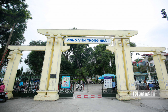 Công viên Thống Nhất là một trong những công viên lớn nhất tại Hà Nội với diện tích trên 50ha. Đây là nơi nhiều người dân Thủ đô lựa chọn là nơi để tập thể dục, vui chơi và nghỉ ngơi.