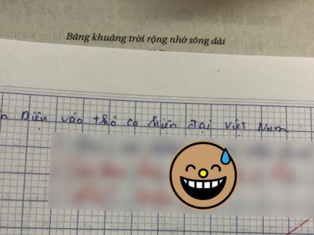 Học trò không thuộc thơ nên tự ”chế” trong bài kiểm tra, cô giáo để lại lời phê cực hài