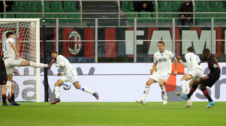 Kết quả bóng đá AC Milan - Empoli: Người hùng bất ngờ, ngôi đầu xây chắc (Vòng 29 Serie A) - 1