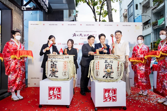 Jun Phạm góp mặt trong lễ kỷ niệm 1 năm khai trương Anrakutei Premium - 4