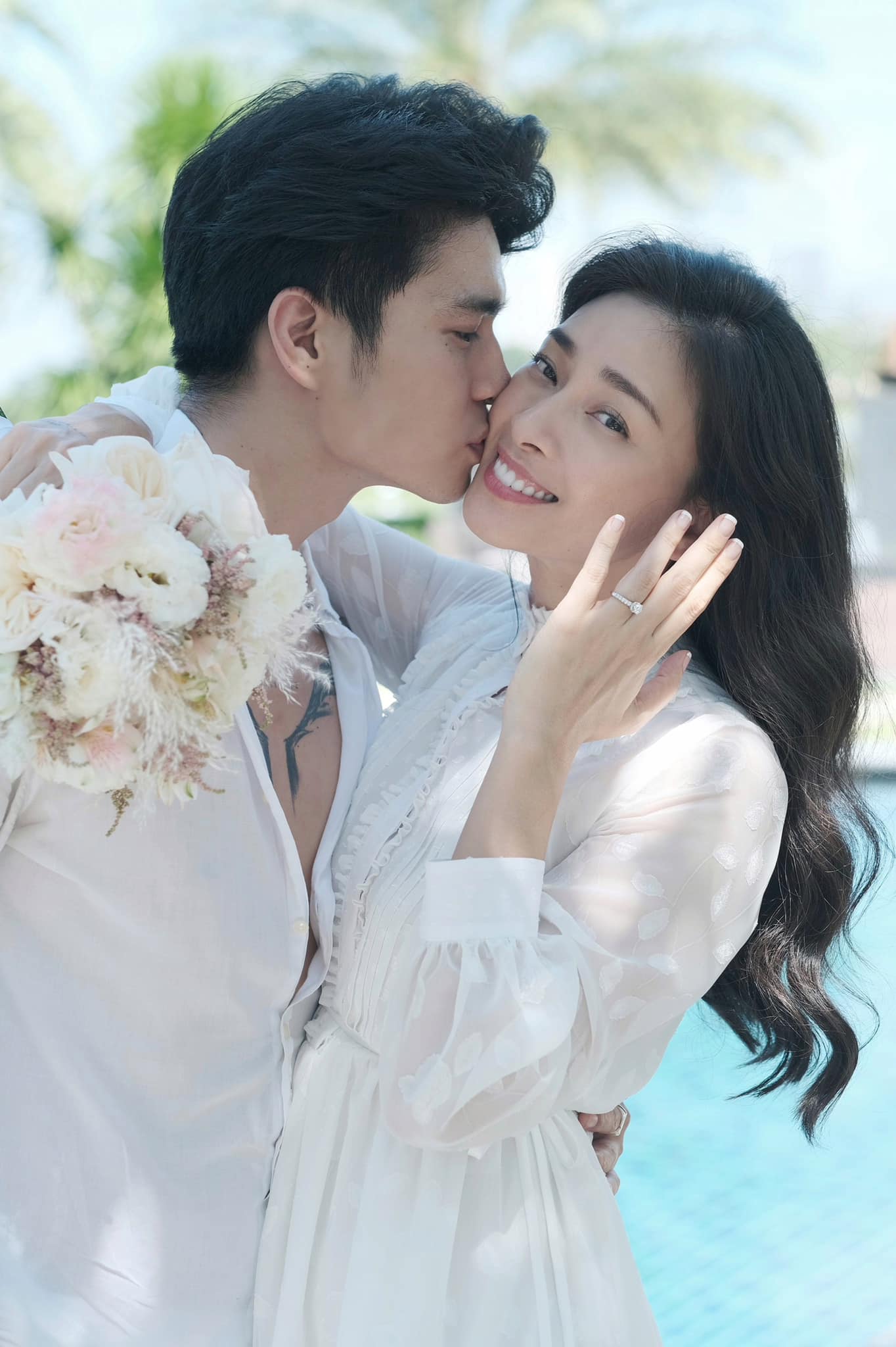Ngô Thanh Vân thông báo chuyện kết hôn với bạn trai kém tuổi.