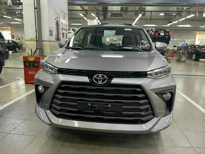 Ảnh thực tế Toyota Avanza Premio 2022 tại đại lý, MPV mới trong tầm giá 500 triệu - 4