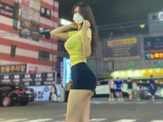 Thời trang - Mặc &quot;kín trên hở dưới&quot; đi chơi đêm, hot girl 10x khoe đôi chân dài gấp rưỡi người thường