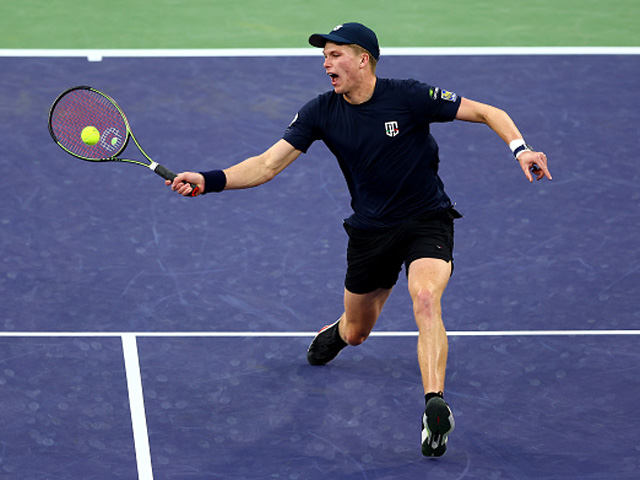 Video tennnis Tsitsipas - Brooksby: Ngược dòng bất ngờ, lại có ”địa chấn” (Vòng 3 Indian Wells)