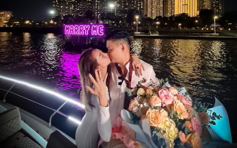 Minh Hằng đang là cái tên thu hút sự quan tâm của cộng đồng mạng khi thông báo được bạn trai đại gia cầu hôn và tuyên bố sẽ kết hôn vào tháng 6.