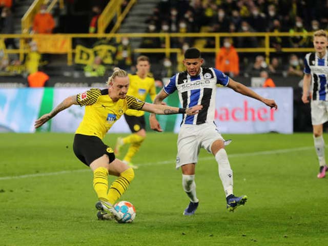Video bóng đá Dortmund - Arminia Bielefeld: Haaland tái xuất, mơ bắt kịp ngôi đầu (Vòng 26 Bundesliga)