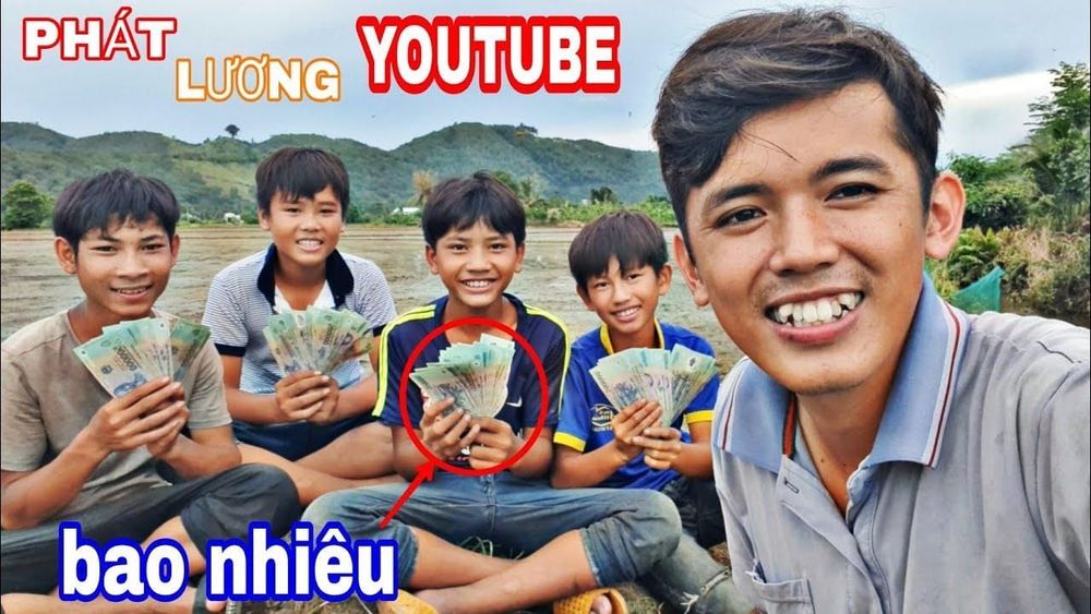 “YouTuber phụ hồ nghèo nhất VN” khoe cơ ngơi mới khiến nhiều người bất ngờ - 1