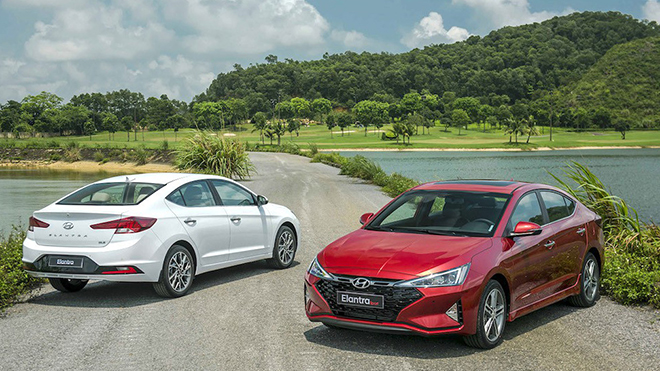 Giá xe Hyundai Elantra lăn bánh tháng 3/2022, giảm 50% lệ phí trước bạ - 2