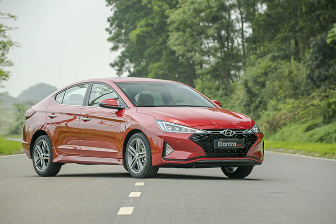 Giá xe Hyundai Elantra lăn bánh tháng 3/2022, giảm 50% lệ phí trước bạ - 5