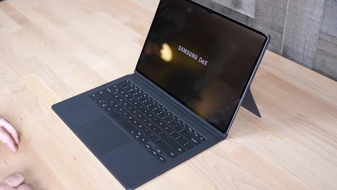 Galaxy Tab S8 Ultra hay iPad Pro 12,9 inch M1 chất hơn? - 4