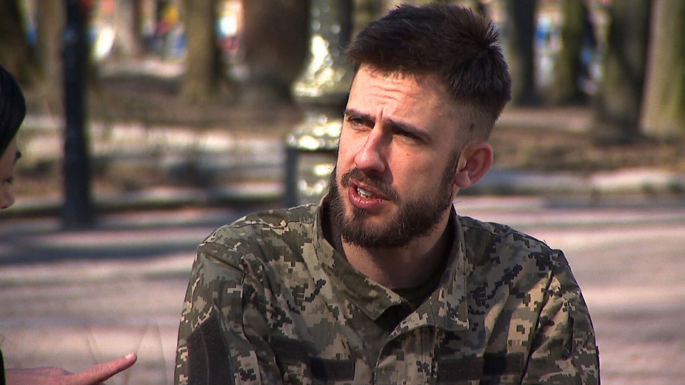 Damien Magrou – phát ngôn viên Quân đoàn quốc tế phòng thủ Ukraine (ảnh: CTV News)