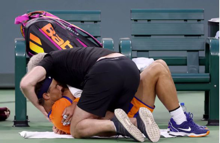 Nadal tái phát chấn thương ở ngực trong trận chung kết Indian Wells Masters rạng sáng nay