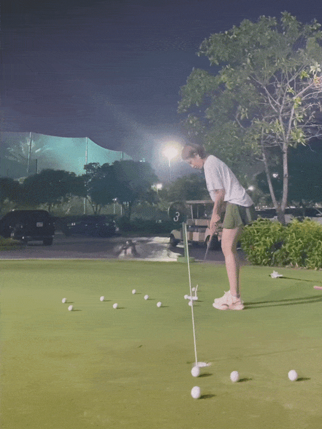 Hiền Hồ sang chảnh đi chơi golf, Quỳnh Nga, Trâm Anh lại gây tranh cãi - 5