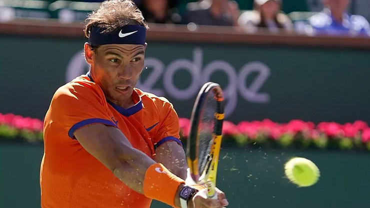 Nadal sớm mất break ngay game mở màn trận chung kết